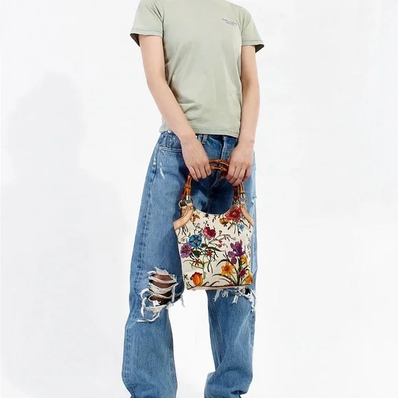 Gucci White Flora Floral Canvas Bamboo
Top Handle Mini Tote Bag - Picture 10 of 12